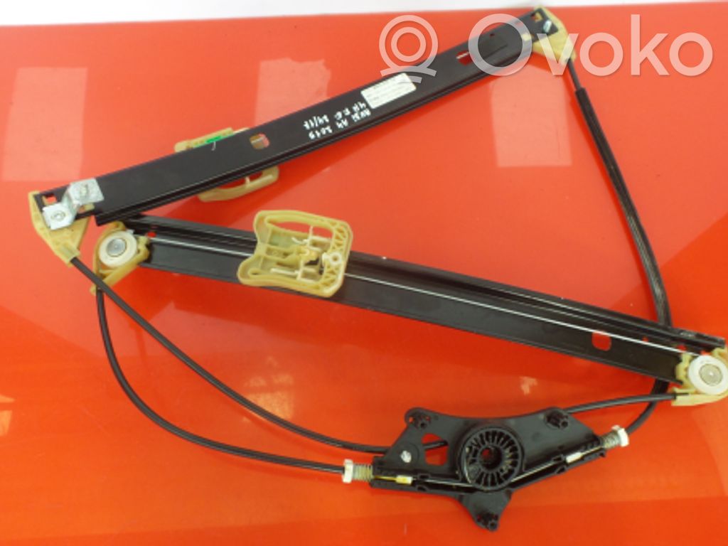 Audi RS4 B9 Priekinis el. lango pakėlimo mechanizmas be varikliuko 