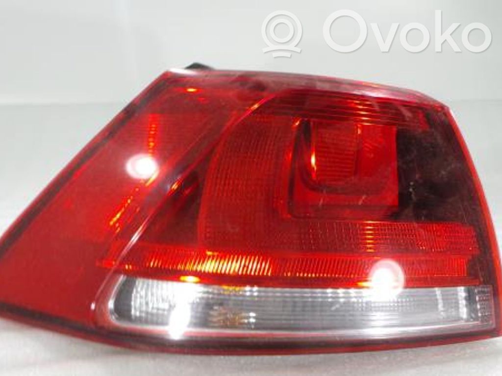 Volkswagen Golf VII Tailgate rear/tail lights 