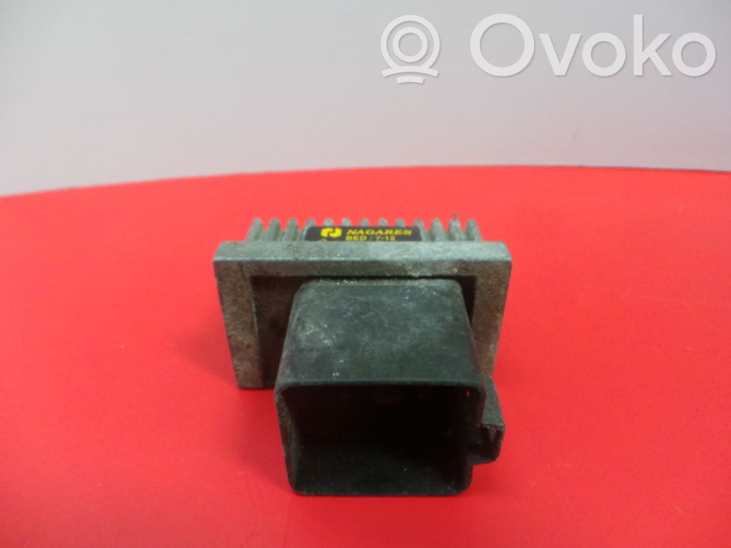 Renault Clio II Glow plug pre-heat relay 