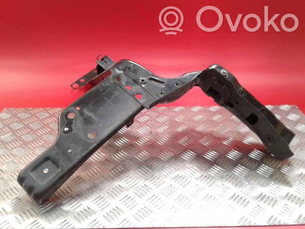Opel Corsa E Konepellin tukikannattimet 