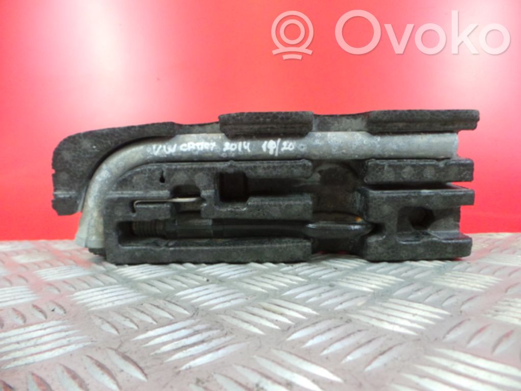 Volkswagen Caddy Tool set 