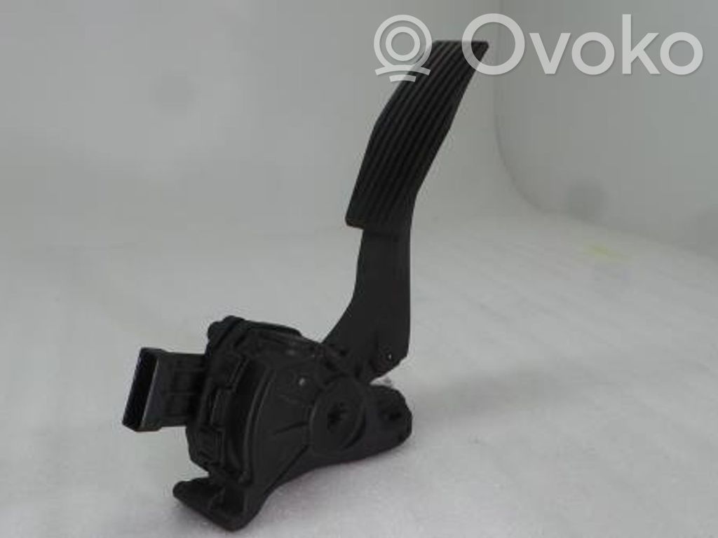 Opel Astra J Accelerator throttle pedal 