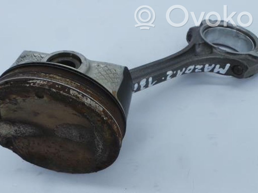 Mazda 2 Piston 
