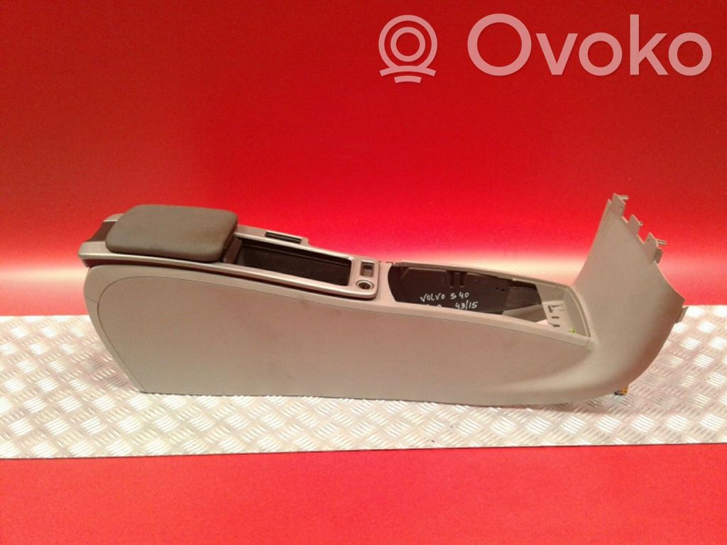 Volvo S40 Consola central 