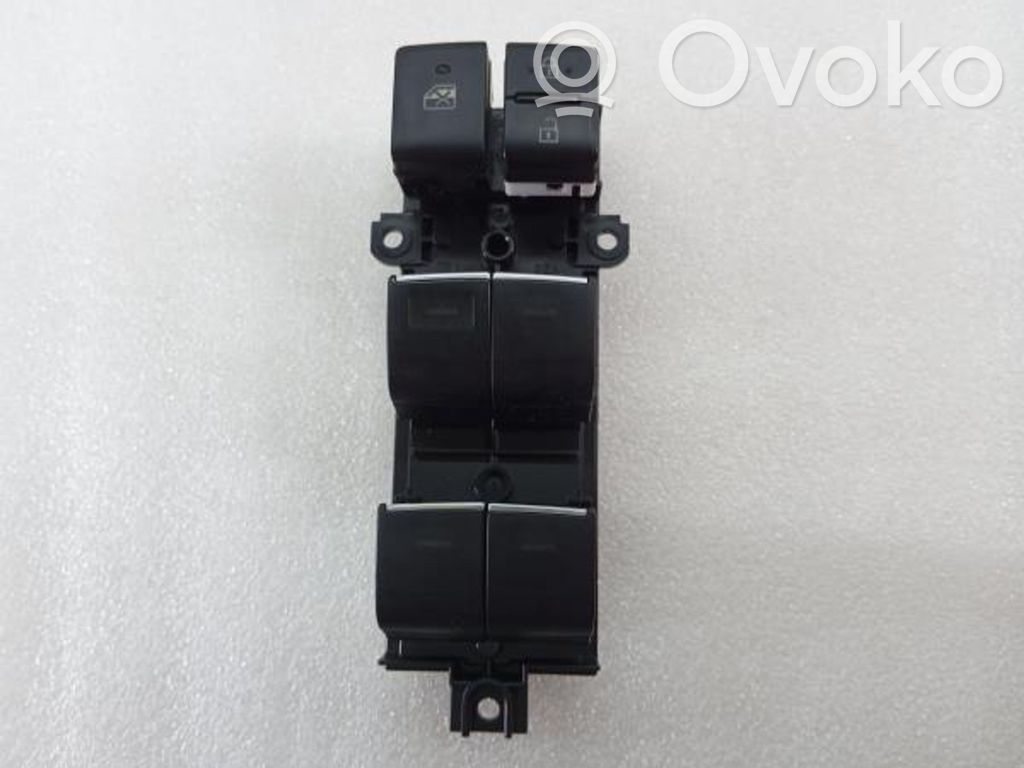Interrupteur commade lève-vitre   8404002160,1142A93,581112