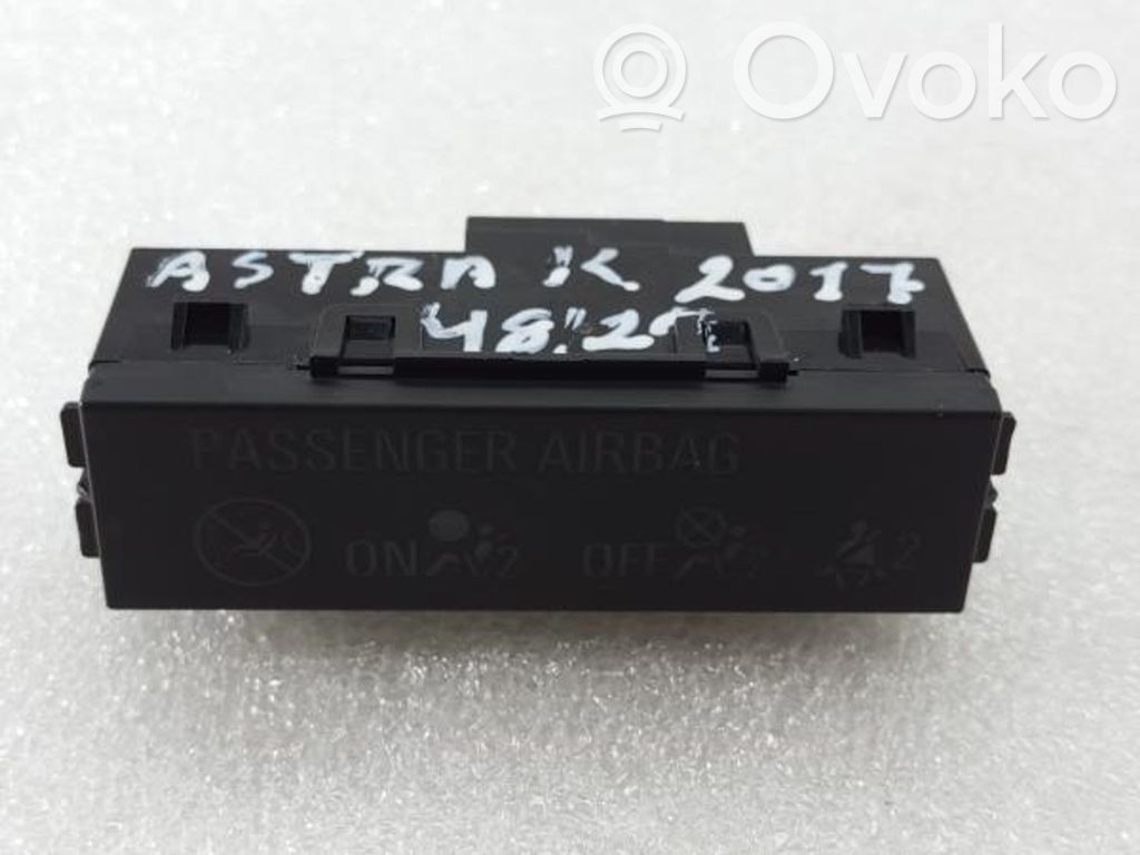 Multifunctional control switch/knob   13422812,321922,634268