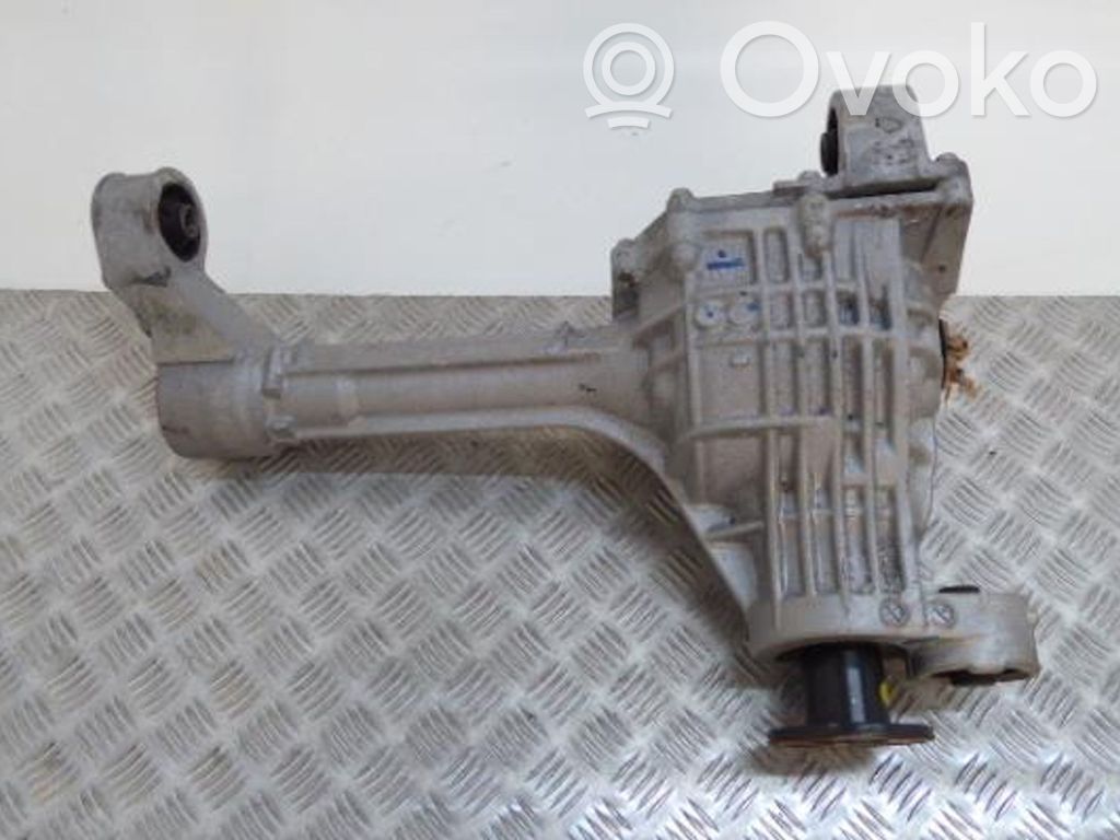 Nissan NP300 Priekinis reduktorius 