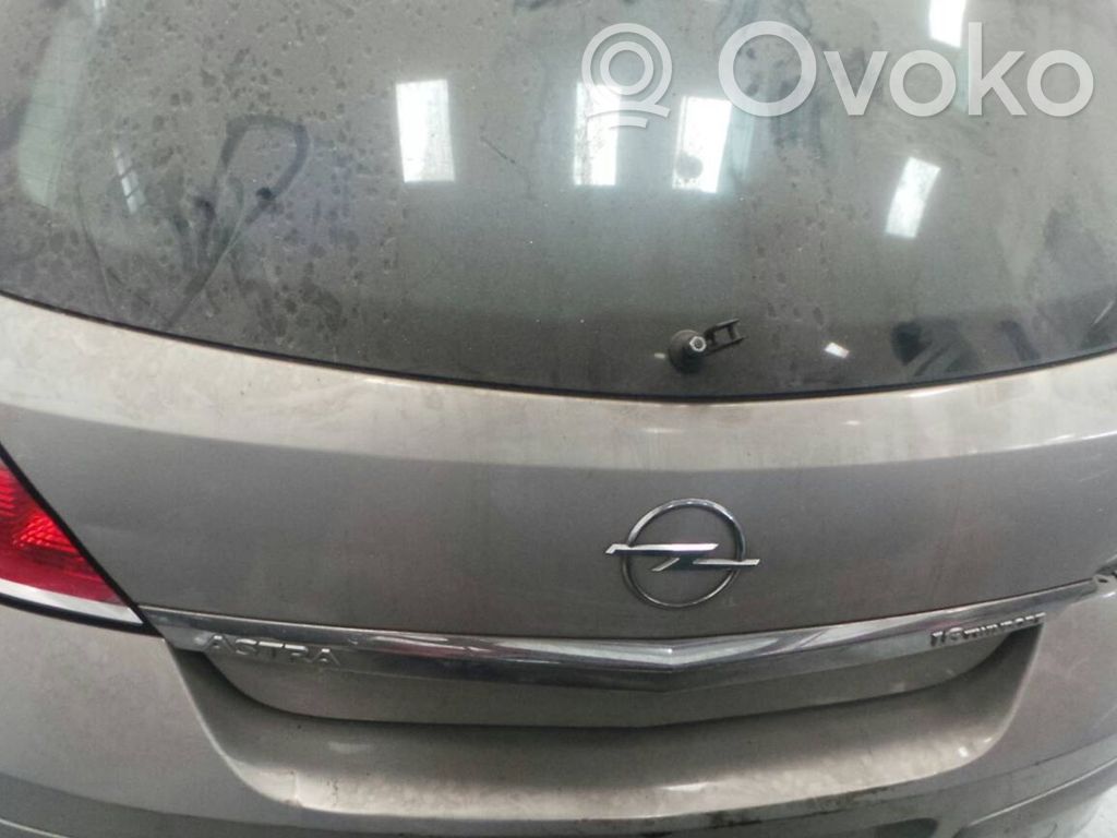 Opel Astra H Aizmugurējais pārsegs (bagāžnieks) 