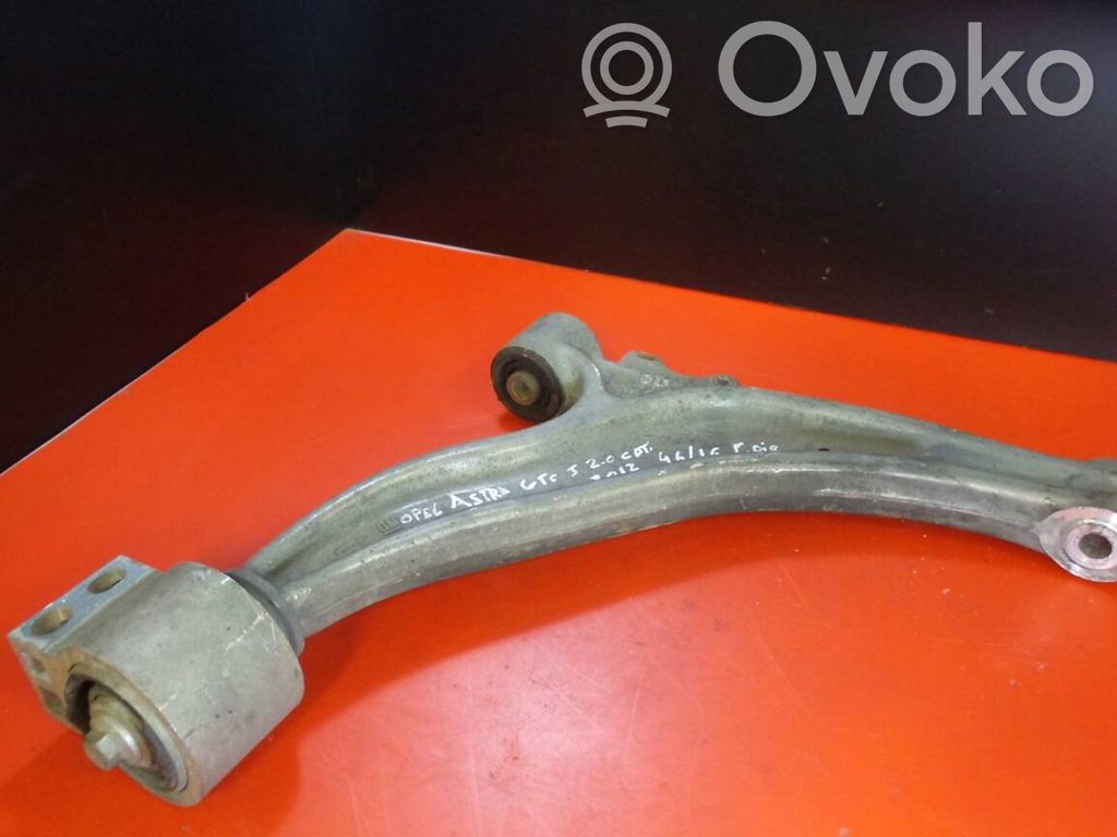 Opel Astra J Triangle bras de suspension inférieur avant 