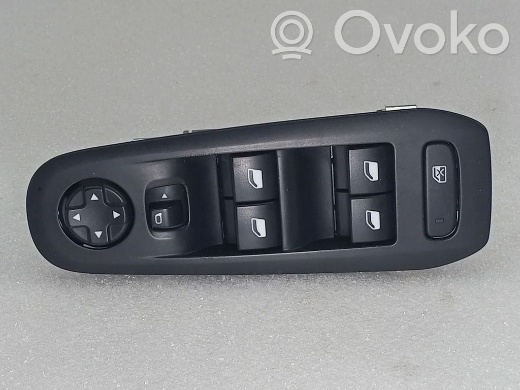 Electric window control switch   1034498200,96788281ZD00