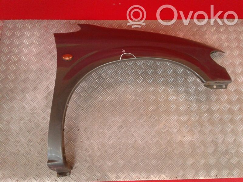 Chrysler Voyager Крыло 