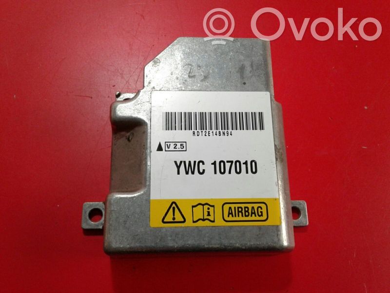Airbag control unit/module   UWC107010