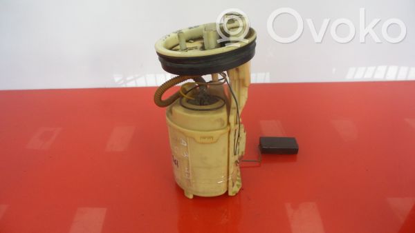 Bomba interna de combustible   1J0,051,1J0919051H,919