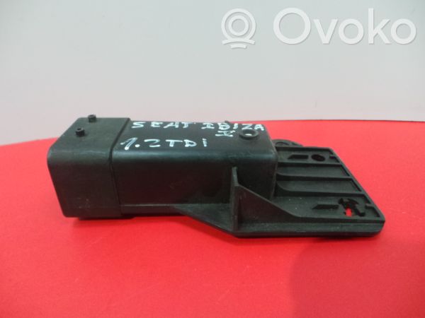 Seat Ibiza IV (6J,6P) Heater blower fan relay 