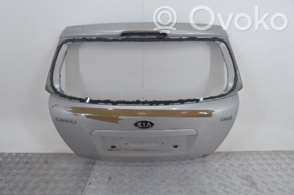 KIA Ceed Задняя крышка (багажника) 