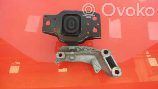 Nissan Qashqai+2 Wspornik / Mocowanie silnika 