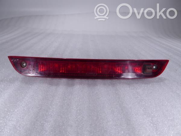 Ford Focus Third/center stoplight 