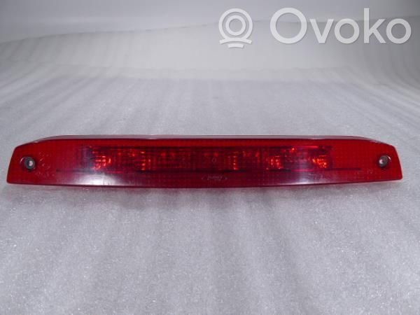 Ford Focus Дополнительный стоп фонарь 