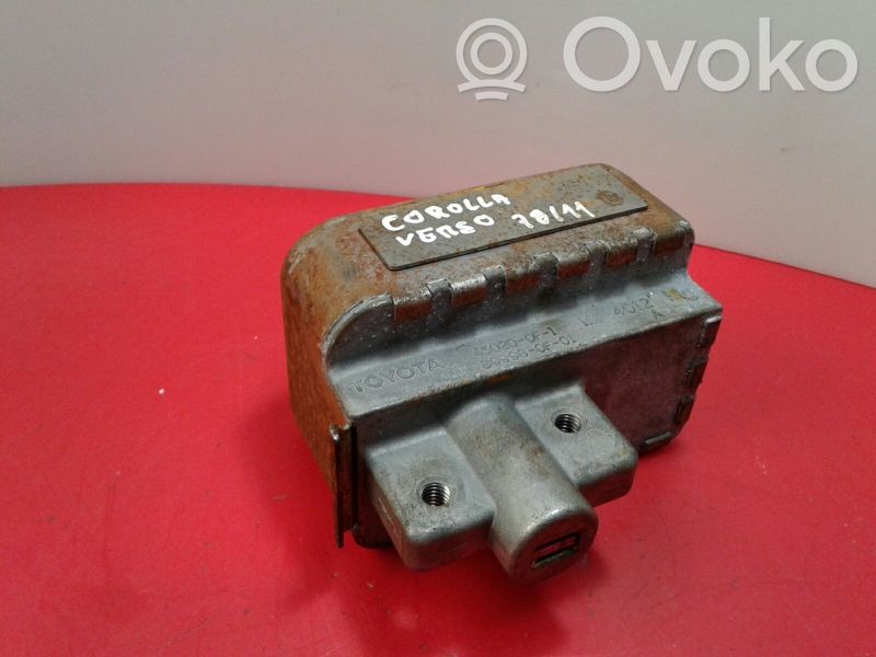 Toyota Corolla E120 E130 Vairo užraktas 