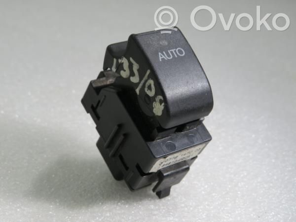 Electric window control switch   37077B,08,133,147C,37077B147C05,8481002041,8481002041