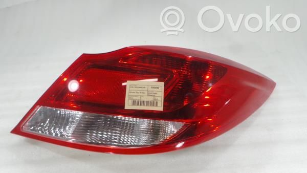 Opel Insignia A Aizmugurējais lukturis virsbūvē 