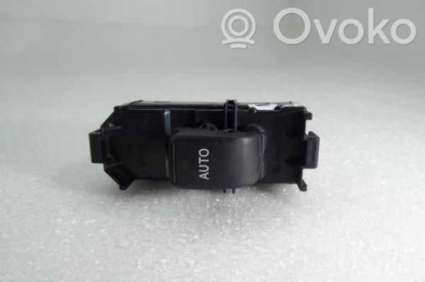 Toyota Land Cruiser (J120) Interruptor del elevalunas eléctrico 
