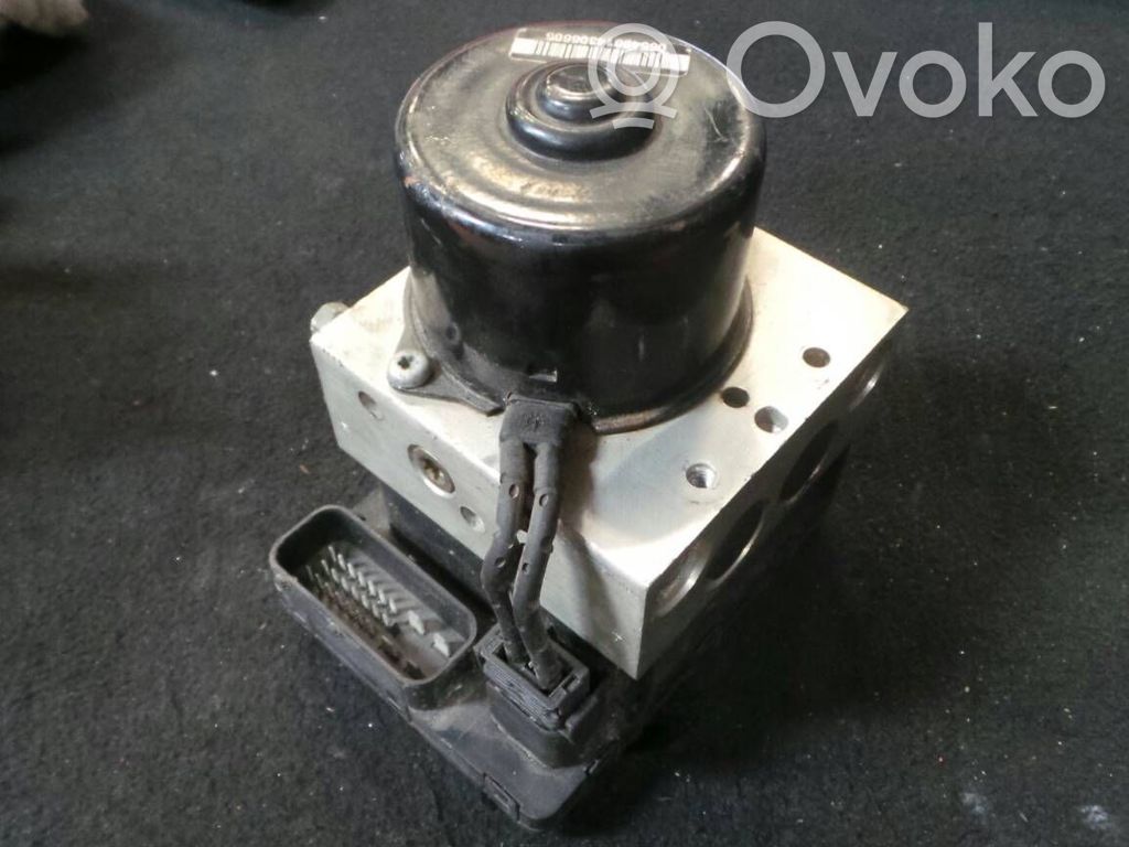 Toyota Corolla E110 Bomba de ABS 