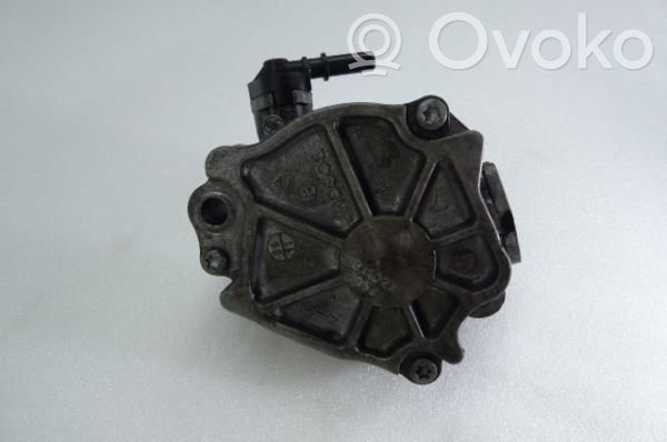 Peugeot 508 Vacuum pump 