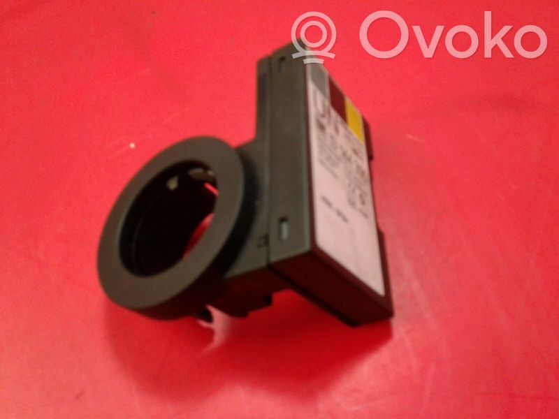 Opel Tigra A Ignition-blocking relay 