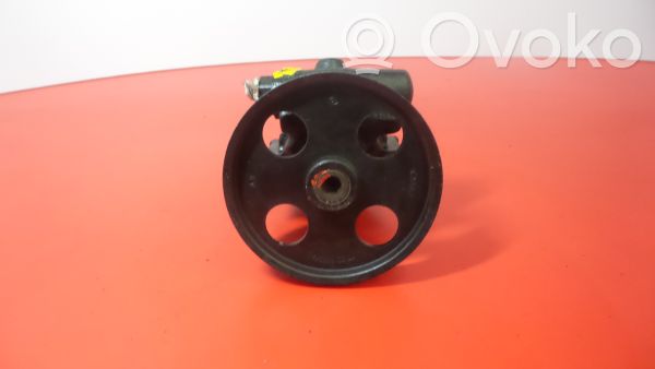 Renault Clio II Pompa wspomagania 