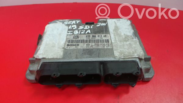 Engine control unit/module   038,013,0281001911,329,906,AB,BOSCH