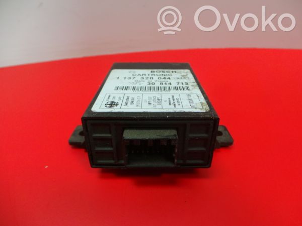 Volvo S40, V40 Ignition-blocking relay 