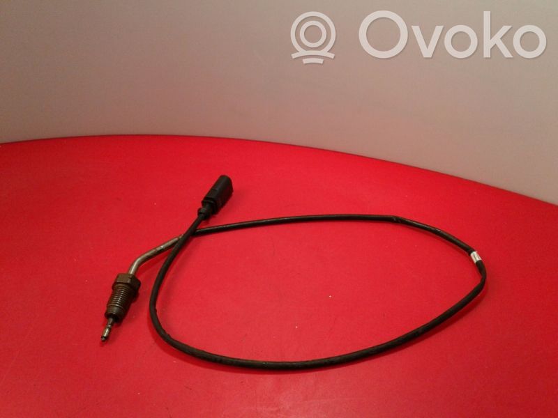 Volkswagen PASSAT B7 Lambda probe sensor 