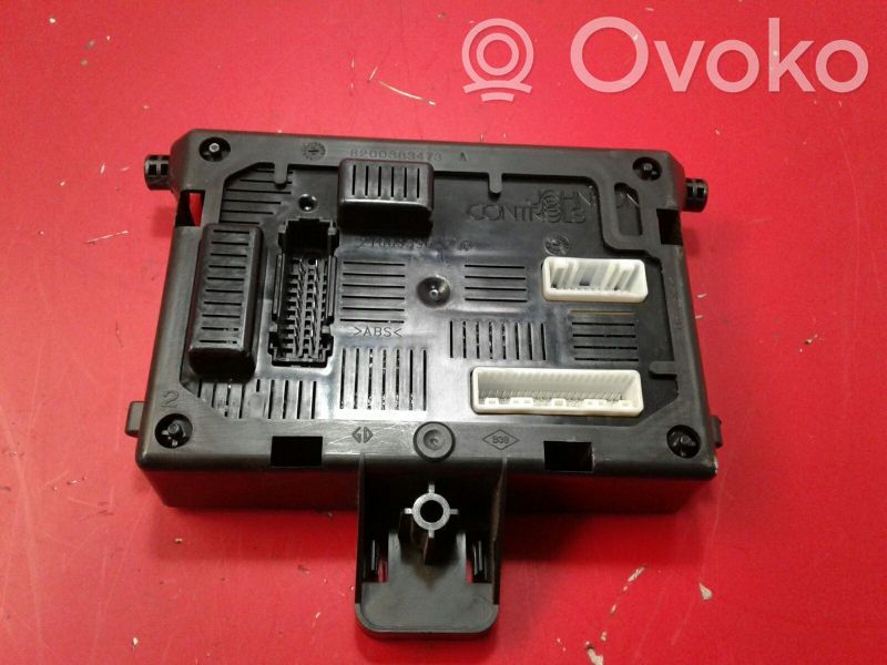 Renault Clio III Módulo de confort/conveniencia 