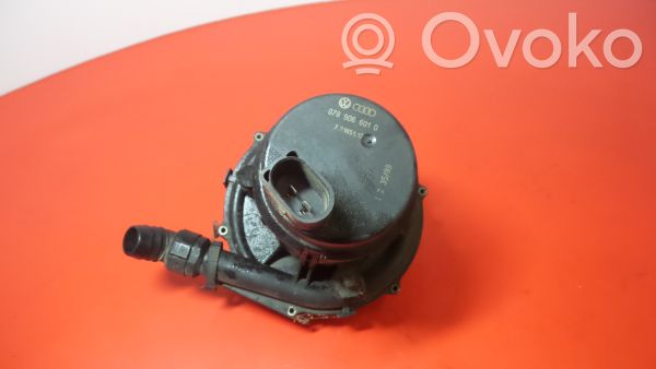 Audi TT Mk1 Antrinio oro siurblio laikiklis 