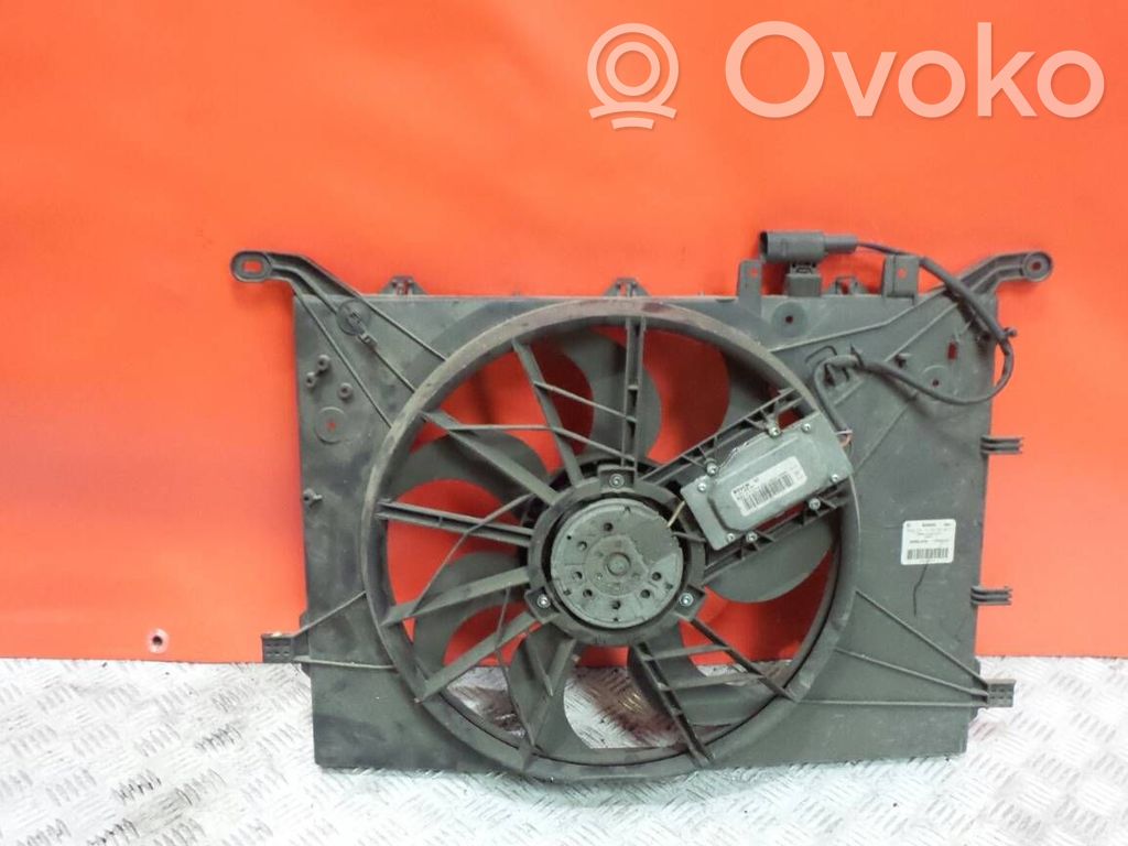 Volvo V70 Elektrisks radiatoru ventilators 
