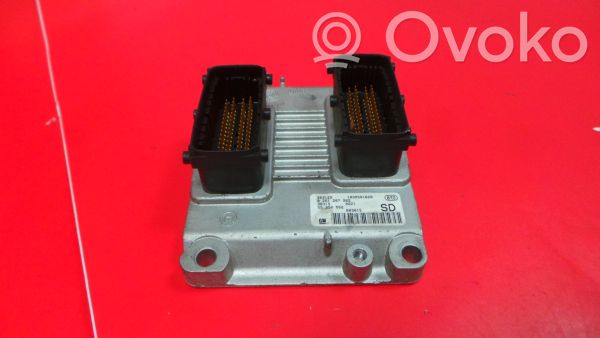 Opel Corsa C Moottorin ohjainlaite/moduuli 