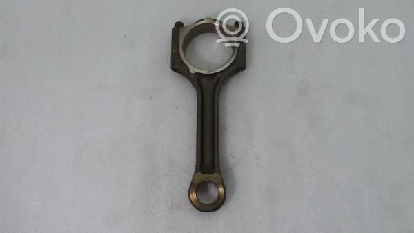 Opel Astra J Piston 