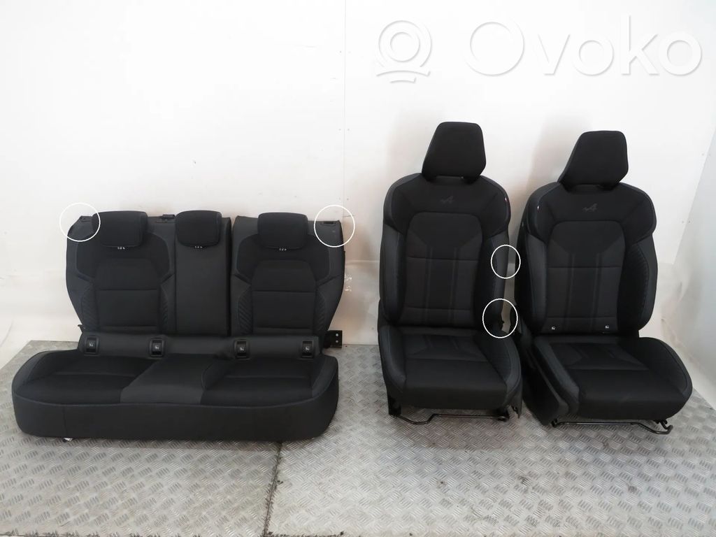 Seat set
