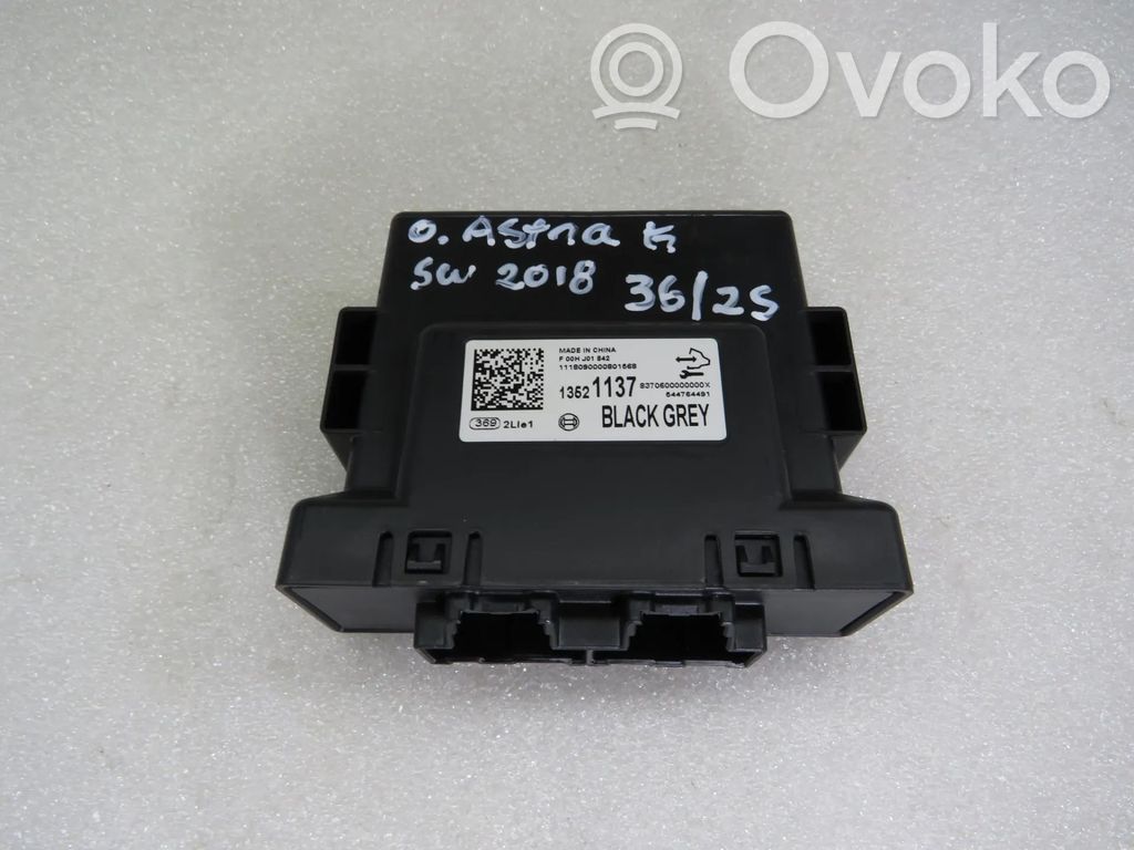 Sonstige Steuergeräte / Module   13521137,544764491,F00HJ01842