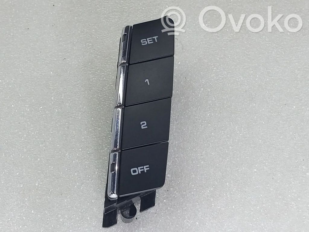 Multifunctional control switch/knob   7P5959561