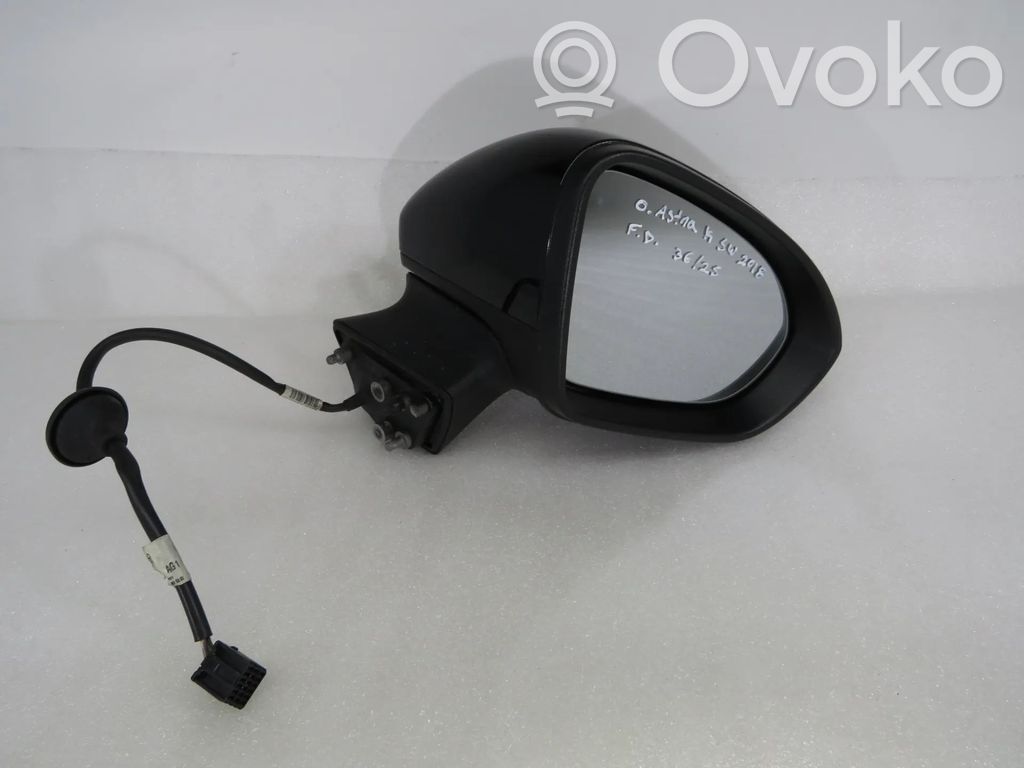 Opel Astra K Elektryczne lusterko boczne drzwi przednich 