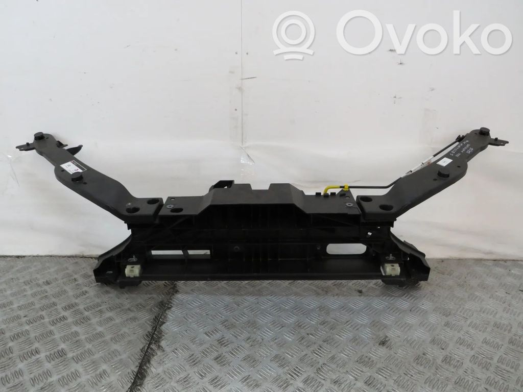 Citroen Berlingo Radiatorių panelė 