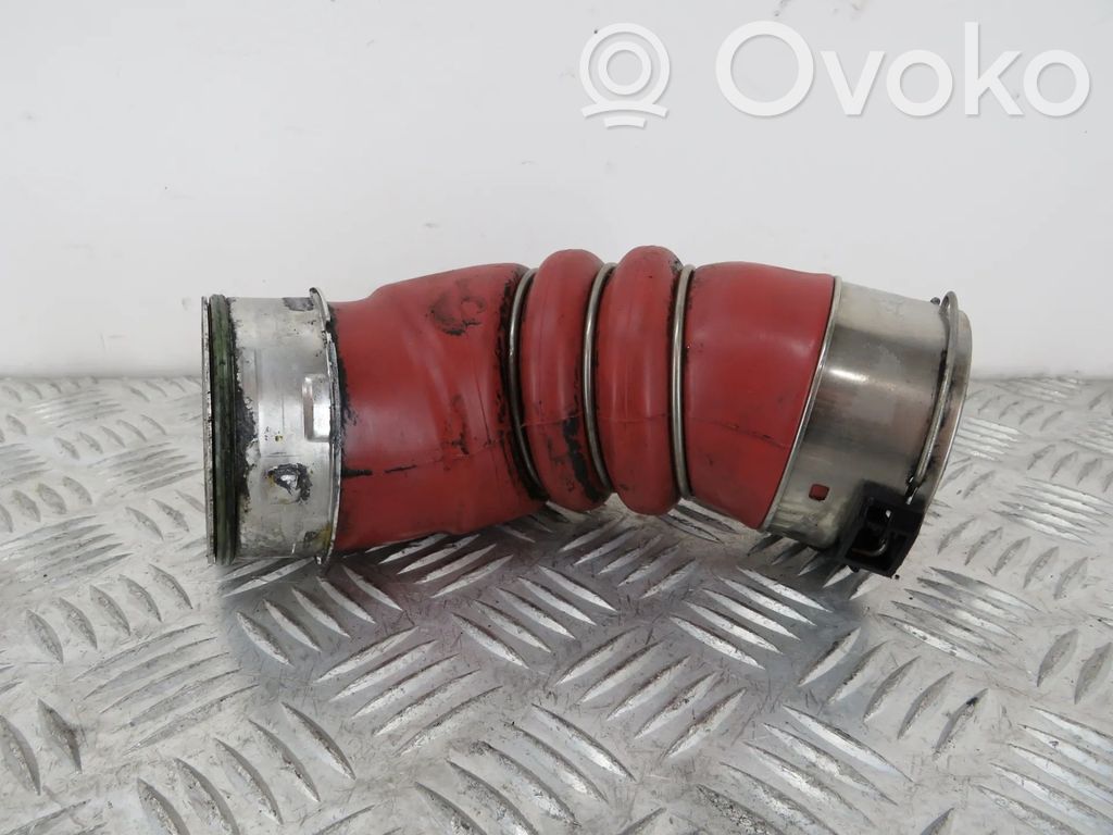 Intercooler hose/pipe   7799873,11279410