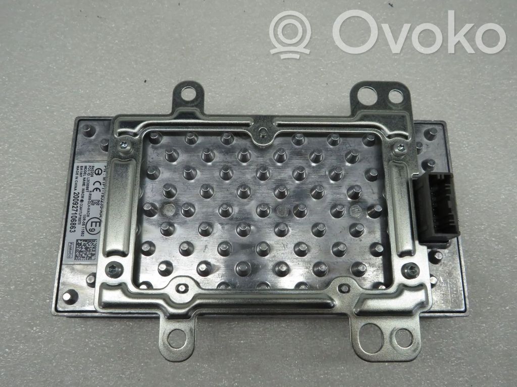 Halterung   M1PT19J235AA