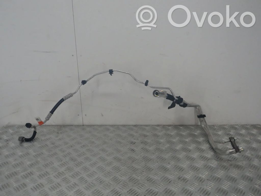 Tuyau de climatisation   JX6119A834NF