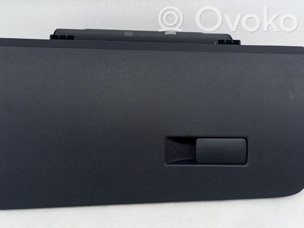 Handschuhfach   Y0136620,A00F2C02