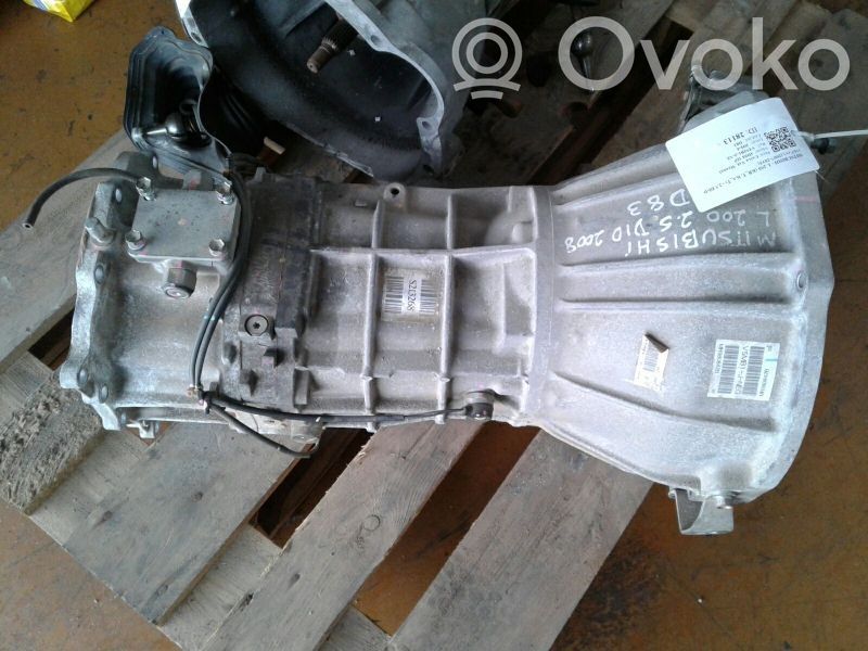 Mitsubishi L200 Manual 5 speed gearbox 