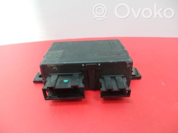 Volkswagen Polo IV 9N3 Relais démarreur 