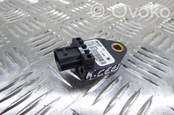 Sensor impacto/accidente para activar Airbag   95920A2060,ESQUERDO